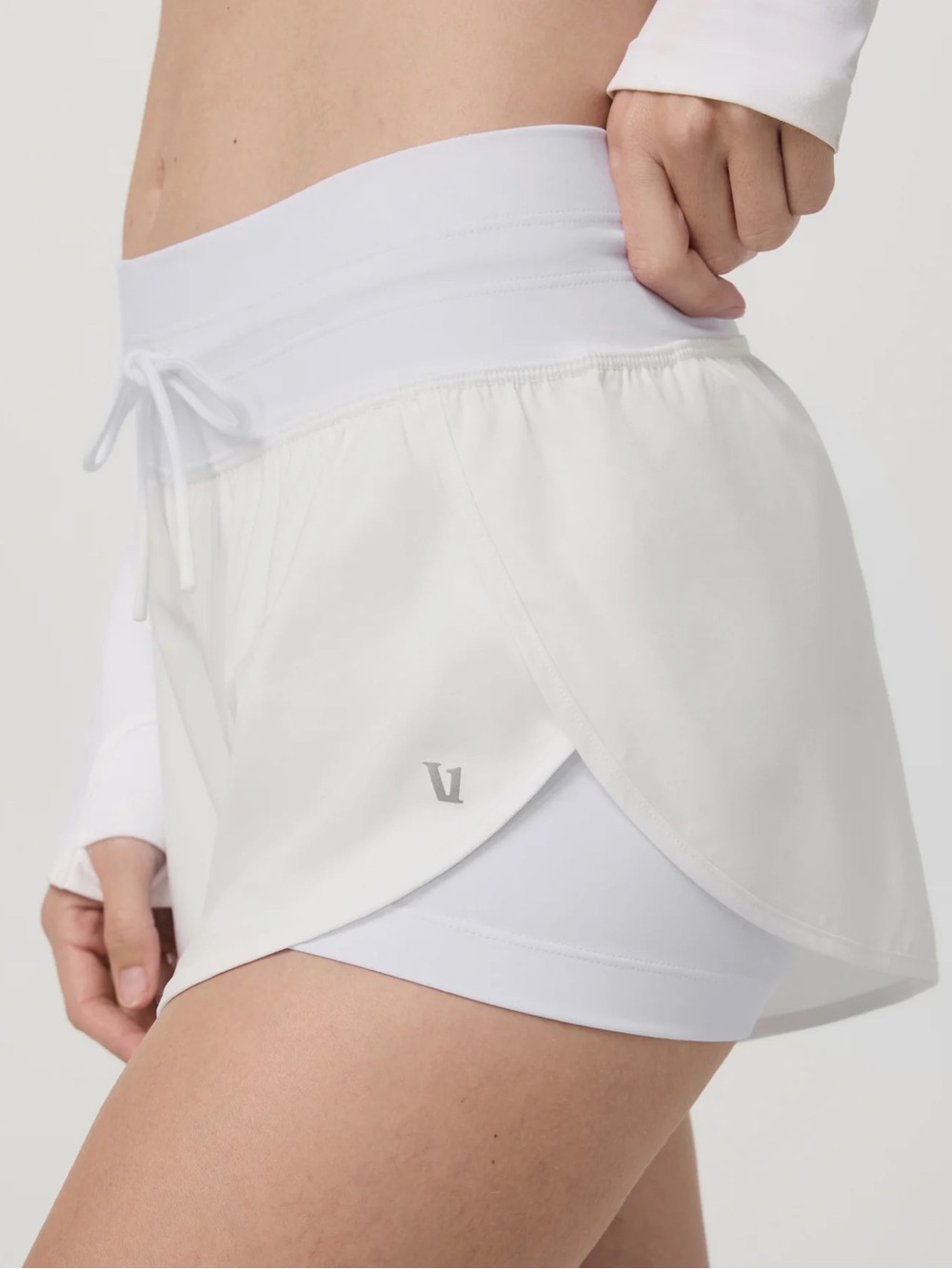 NWT Vuori Daily Speed Short 2.5" White Medium - SOLD OUT